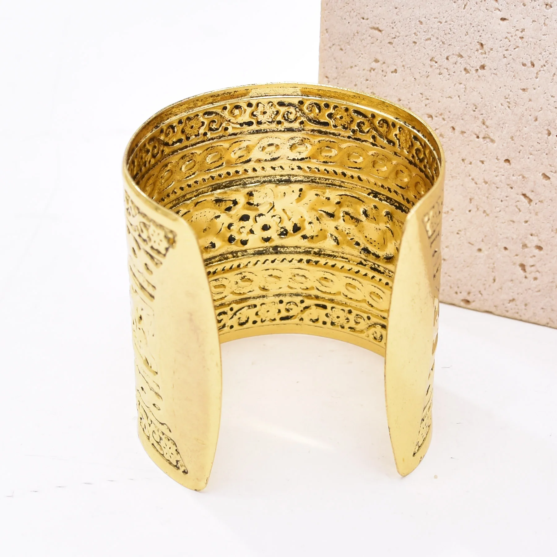 Gold/Silver Plated Alloy Carved Wide Cuff Bracelet Adjust Women's Open Cuff Bangle Fashion Gothic Ethnic Punk Style Bracelet