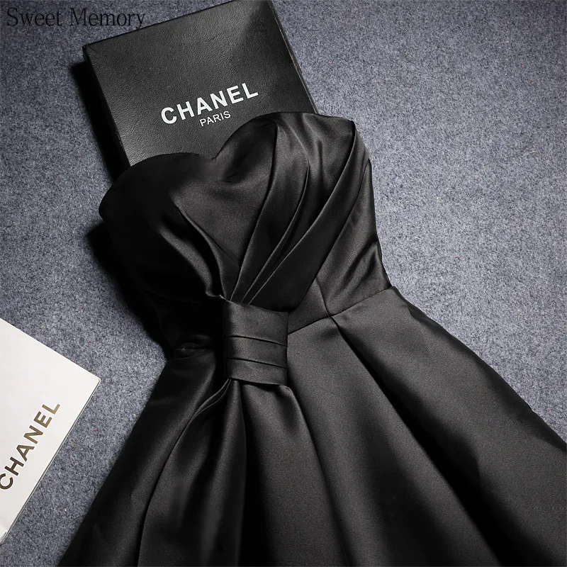 Sleek & Sumptuous Short Black Prom Gown