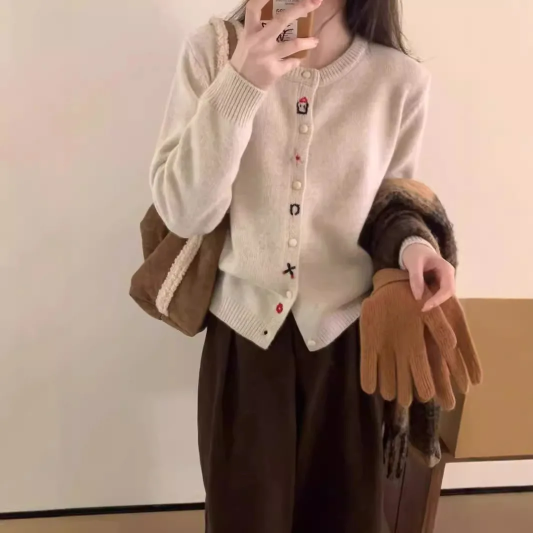 Women Casual Autumn Sweater Long Sleeve Knitwear