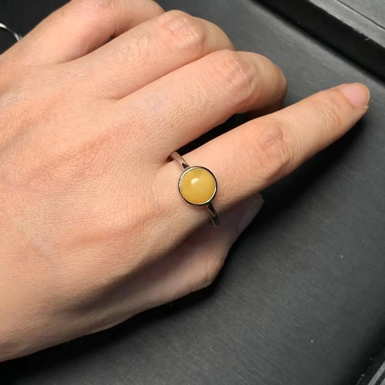 Natural Amber Ring Female Handmade Simple Three-Dimensional Accessories Gem Wholesale Jewelry Organic Gems