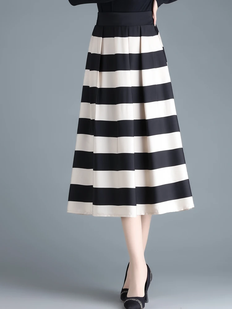 

Elastic Waistline Large size A-line Pleated Skirt Long Lady Skirt 2023 New Korean Women Office Autumn Winter Long Skirt