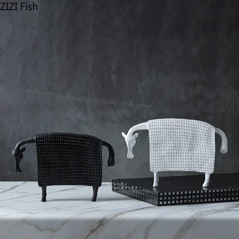 تمثال الحصان المدرع مكتب الديكور الحصان الحلي الإبداعية الكرتون الحيوان الراتنج مجردة الحرف غرفة الديكور الجمالي