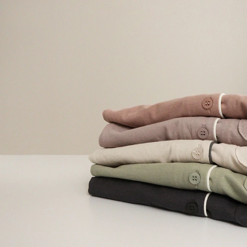 الأطفال الكورية المتسكعون فتاة منامة مجموعة الاطفال طويلة الأكمام زر أسفل أعلى والسراويل طفل الصلبة ملابس خاصة طفل الفتيان 2 قطعة