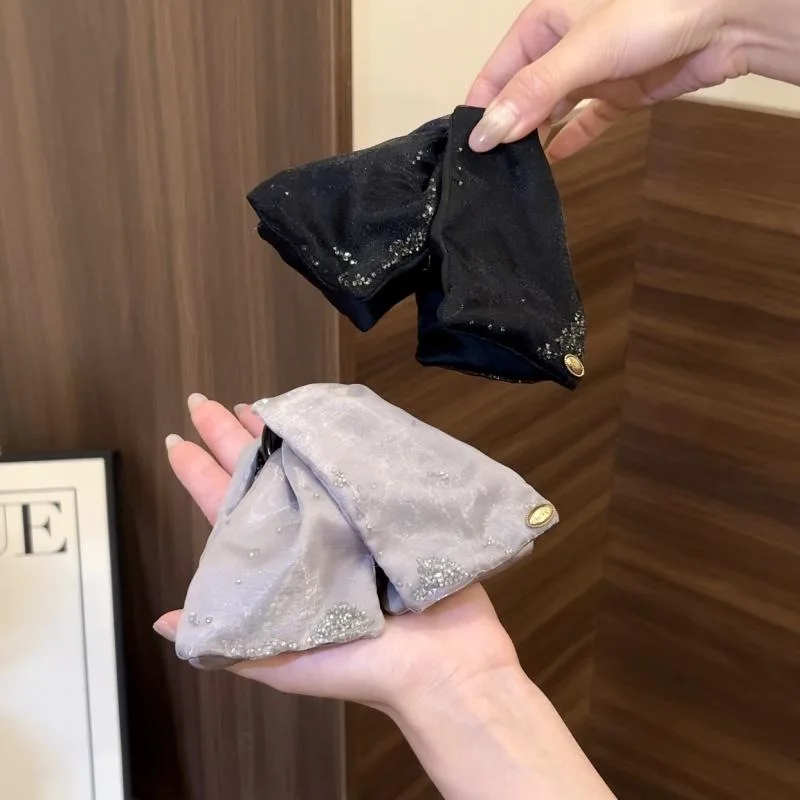 13cm black + Gray/rhinestone gold label clip