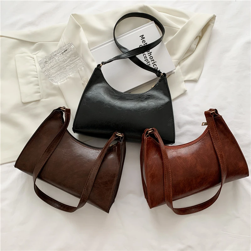 baguette shoulder bag