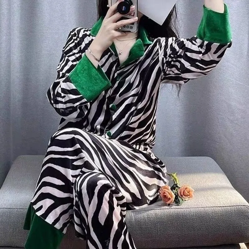 Golden Velvet Pajamas Female Autumn Winter New Long Sleeve Pants High-grade Temperament Can Be Worn Outside The Home Extra Large