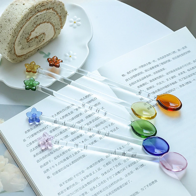 Colorful Transparent Glass Spoon Creative Milk Dessert Cute Bear Spoon Japanese Style Cute Long Handled Coffee Stirring Spoon