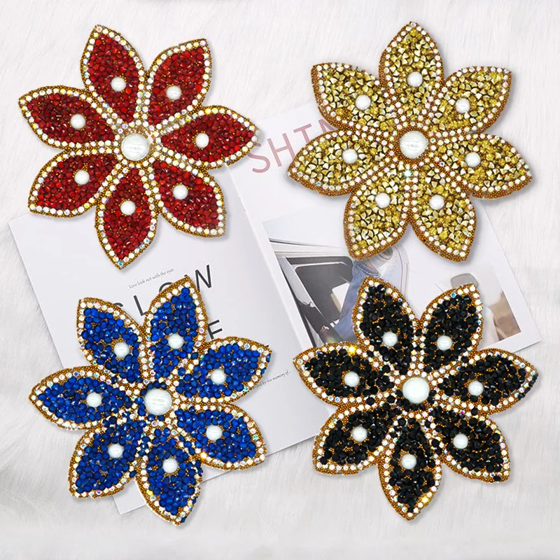 

Бесплатная доставка 30 шт./лот аппликация со стразами вышивка нашивка Свадебные аксессуары DIY нашивка со стразами WZY335