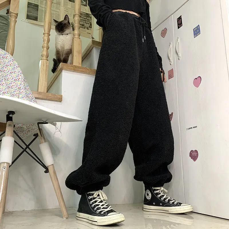 QWEEK Gray Woolen Warm Women's Sweatpants Winter Fleece Korean Fashion Sport Brushed Pants Harajuku Hippie Casual Basic Trousers qweek gothic baggy jeans women punk hippie streetwear print y2k wide leg trousers harajuku grunge denim pants vintage 90s