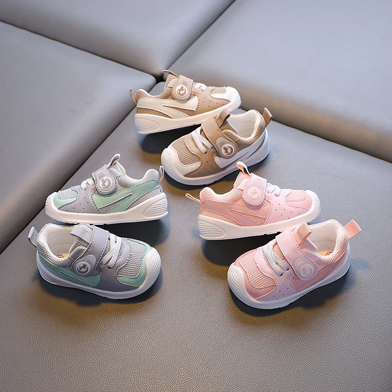 Baby Boys Girls Spring and Fall New 1-2 Years Old Breathable Leather Baby Walking Shoes Fashion Simple Lightweight Sneakers