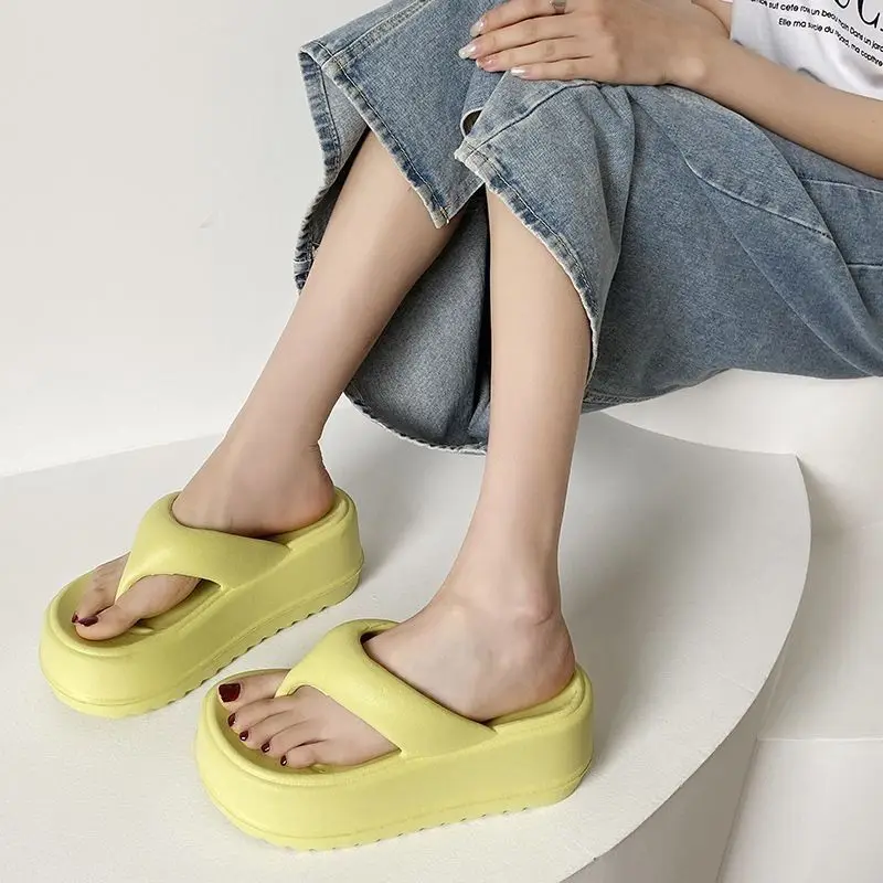 Comwarm New Thick Flip-flops Women Fashion Platform Sandals Outdoor Women Beach Slipper Home Comfort Women's Summer Sandals 2024 4