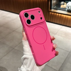 Fashion Bright Lucky Red Liquid Silicone Magnetic Case with Candy Matte Finish - iPhone 15 Plus (HLG)