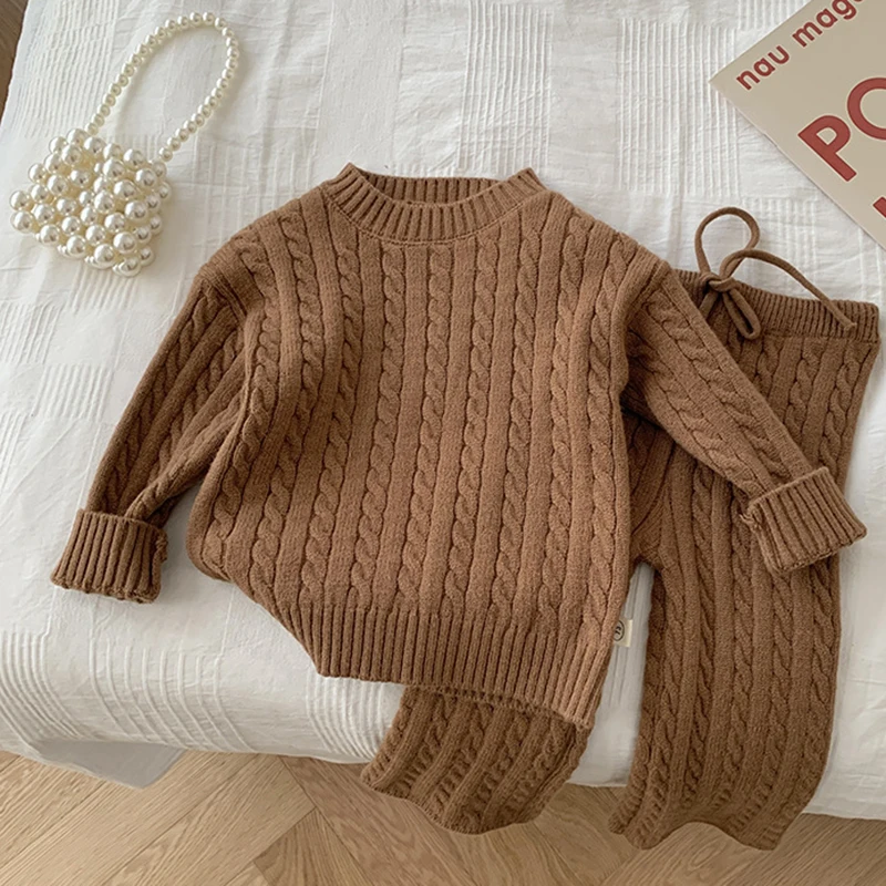 CY887 brown
