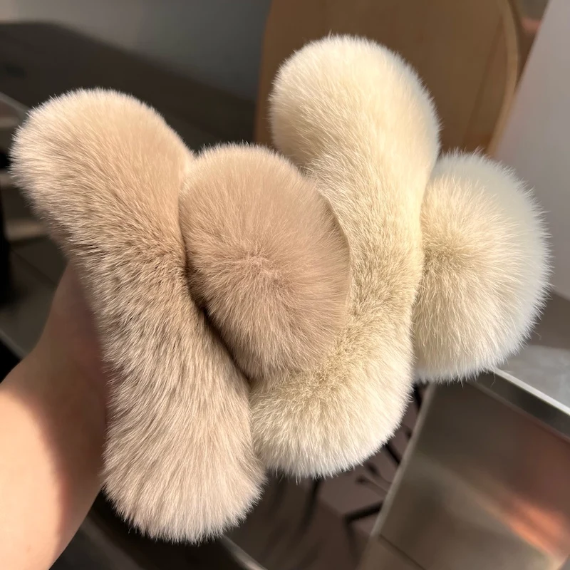 870563-846fce.jpg Natural Rex Rabbit Fur Hair Claw Large Hairpin Temperament Clip New Cute Plush Hair Scratching Ponytail Fuzzy Claw Clip - Image 1