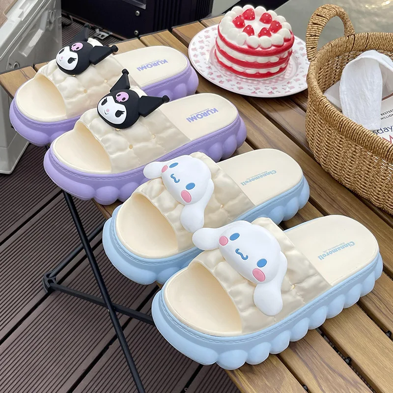 

Сандалии Sanrio легкие для дома, толстые, цвет Коричный, противоскользящие, уличная пляжная обувь Kuromi My Melody, подарок на день рождения