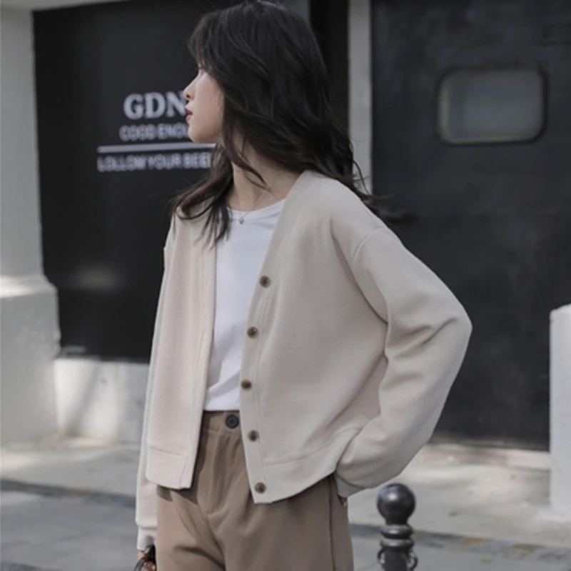 

Autumn Korean Casual Cardigan Short Coat Temperament Long Sleeved Bomber Women's Top Mori Base Coat
