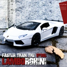 

1:32 Aventador LP740 Alloy Sports Car Model Diecast Metal Toy Vehicles Car Model Simulation Sound Light Collection Kids Toy Gift