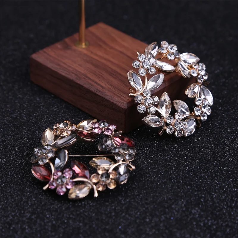 Leaf Ring Rhinestone Brooch Corsage Collar Pin Jewelry Clothing Accessories