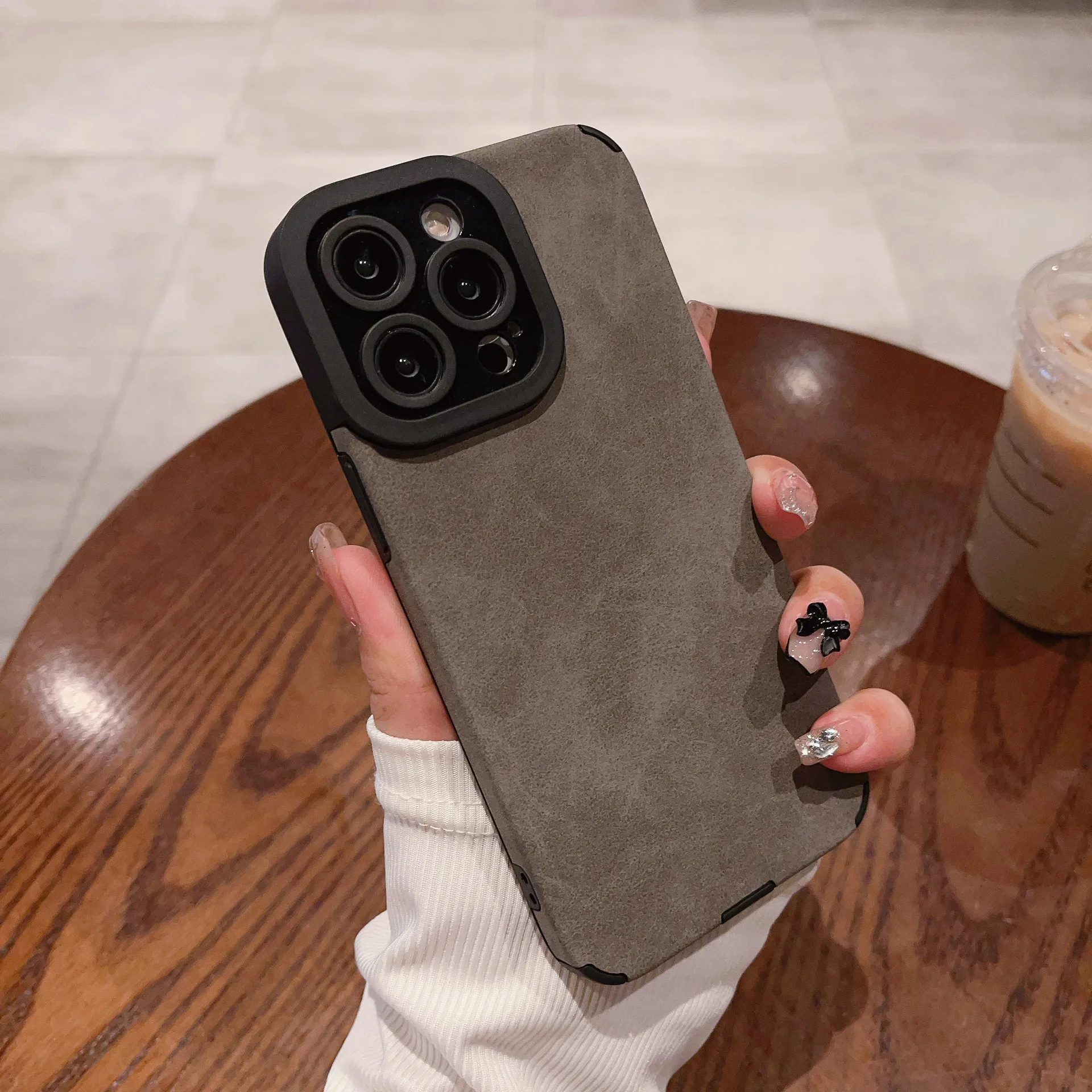 thumbnail image 1 of Funda movil de cuero suave mate de lujo, Phone Case For iPhone,15,14,13,12,11 Pro Max Plus, Fundas protectoras para cámara, cubierta a prueba de golpes, accesorios para teléfono, 1 of 5
