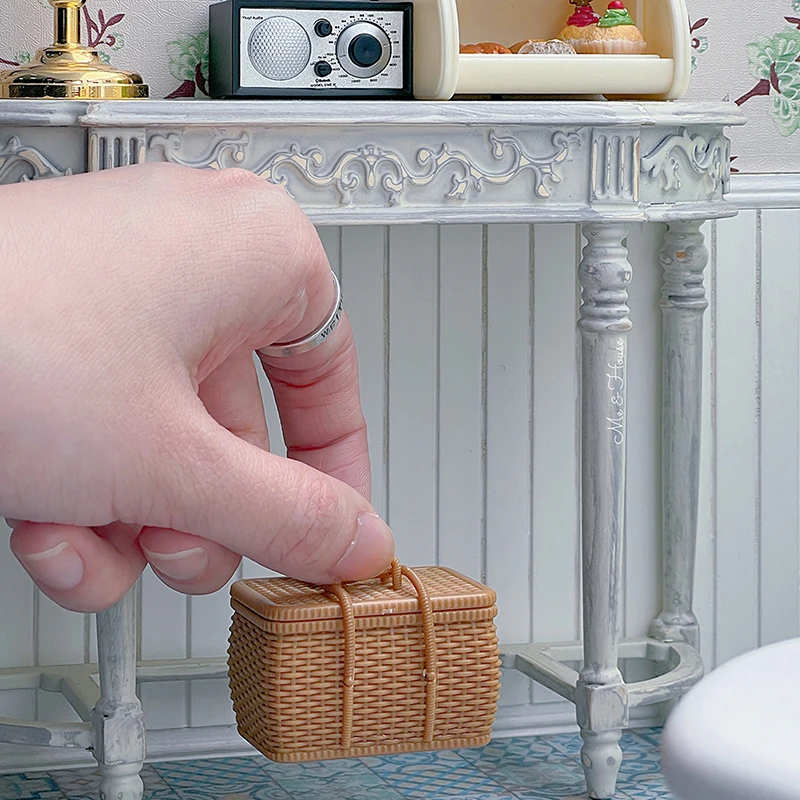 

Dollhouse Woven Basket Picnic Rattan Doll House Model Furniture Accessories Mini Model Braided Bamboo Baskets/Picnic Rattan