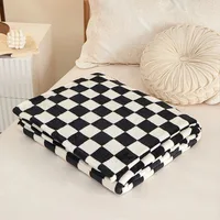 Retro Checkerboard Plaid Flannel Blanket Super Soft Warm Throw Blanket Office Sofa Cover Bedspread Gift Blankets 2