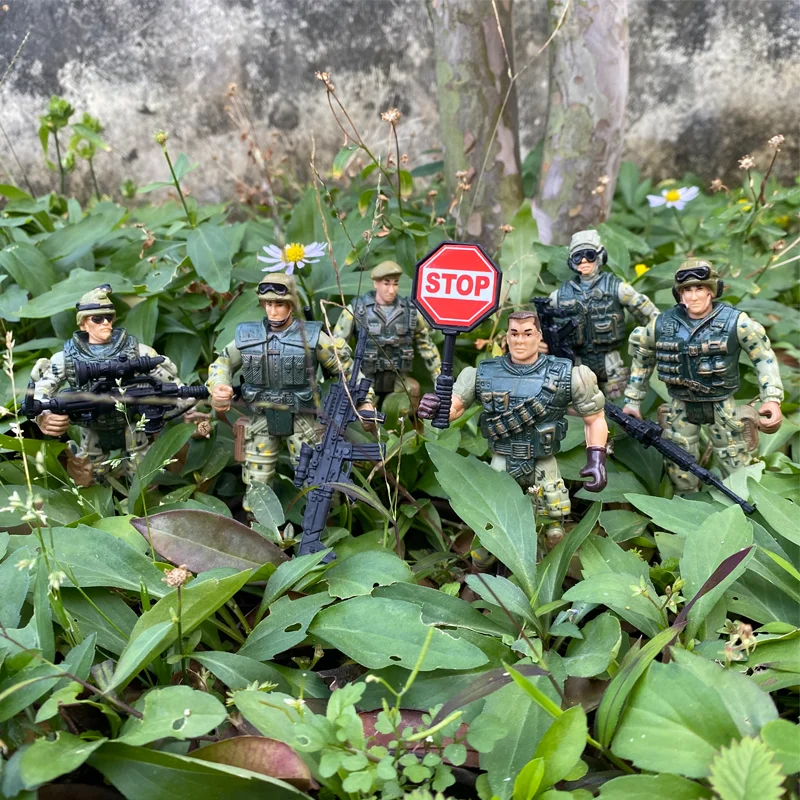 6Pcs Army Men SWAT Team Soldiers WWII War Game Movable Action Figures Playset Military Weapons Modle For Kid Boy Children Gifts