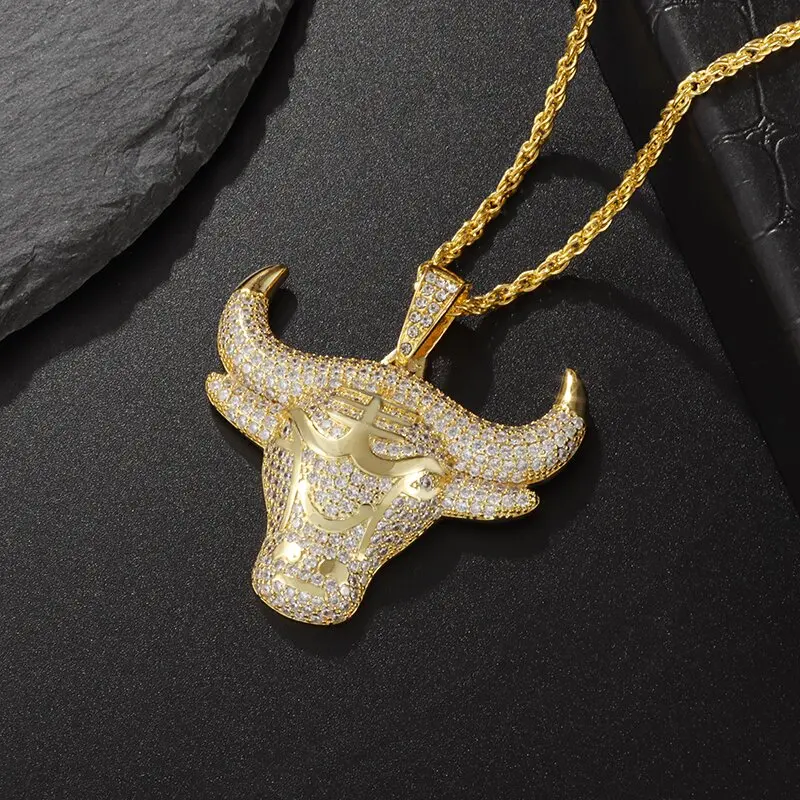 High Quality Fashion Full Zircon Bull Pendant Necklace Men and Women Surprise Birthday Gift Personality Rock Jewelry
