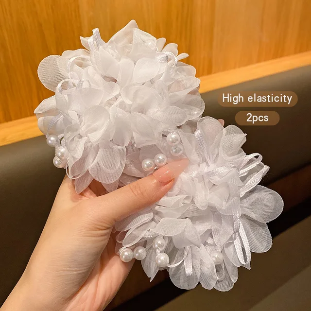 2 accessori per capelli bianchi con fasce floreali dolci e carine adatte per l'uso quotidiano 4