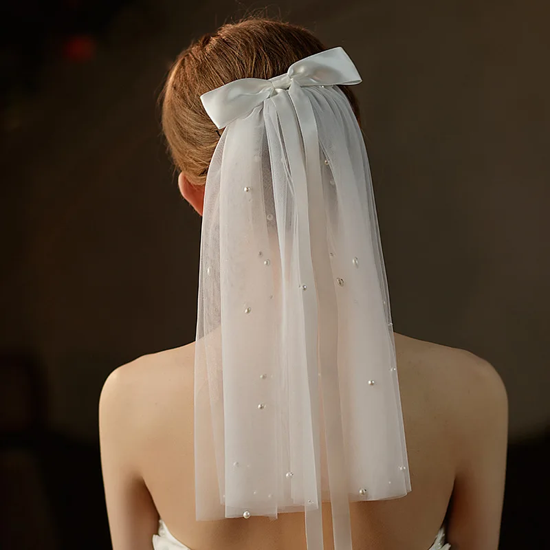 

Short Pearl Bridal Veils Classic Double Layer Vintage White Ladies Butterfly Wedding Romantic Hair Ceremony Bridesmaid Headpiece
