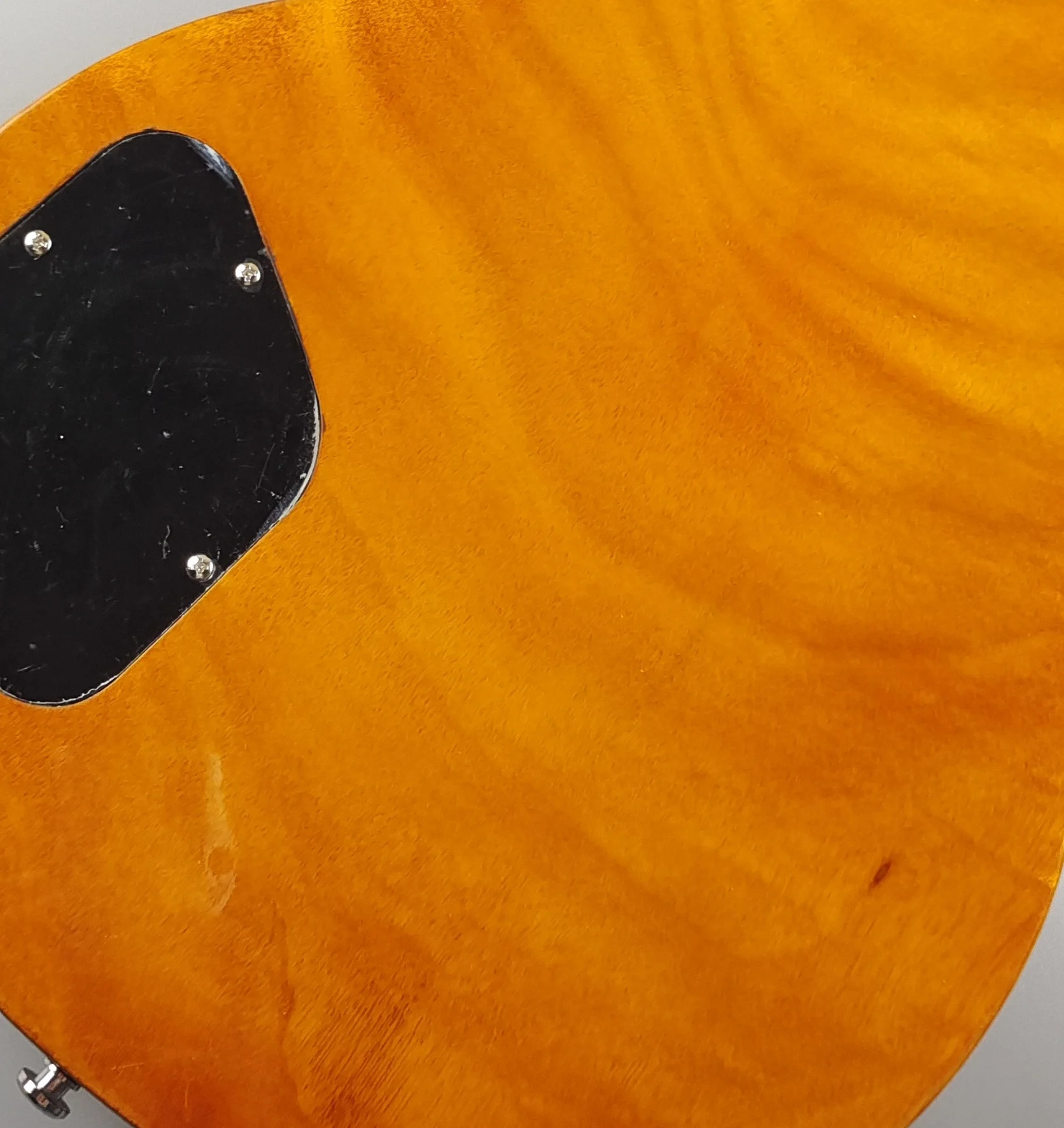 Standard electric guitar golden top silver flower basket pull plate P90 pickup lightning