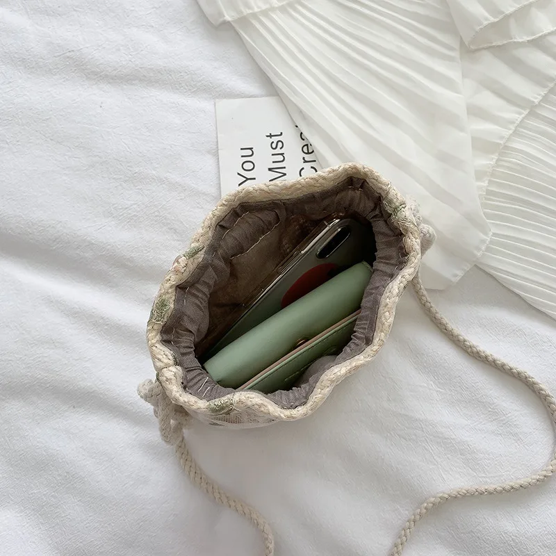 Mode Kleine Schulter Taschen Frauen Kordelzug Stroh Strand Taschen Blume Stickerei Taschen Damen Spitze Crossbody Handtaschen für Reise — изображение 5