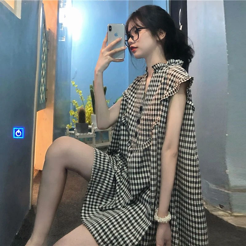 

Women 2024 Summer New Fashion Short Sleeve Plaid Dress Female Loose V-neck Dresses Ladies Buttons Casual Short Vestidos C92