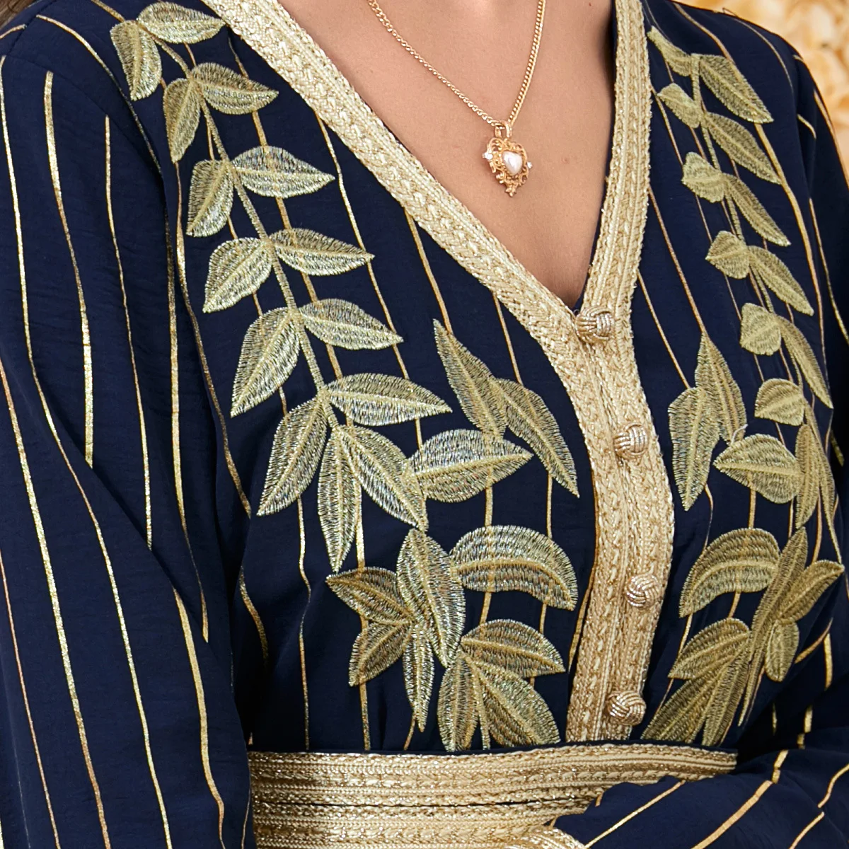 Embroidery Abaya Dress Arab Muslim Long Dresses for Women Dubai Evening Gold Stamping Moroccan Kaftan Robe Saudi Jalabiya Islam