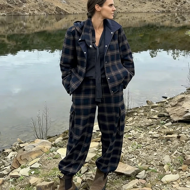Costume Chic et décontracté pour femmes, veste à capuche à carreaux, lanterne ample, vêtements de travail, pantalon, mode automne hiver, nouvelle collection 1