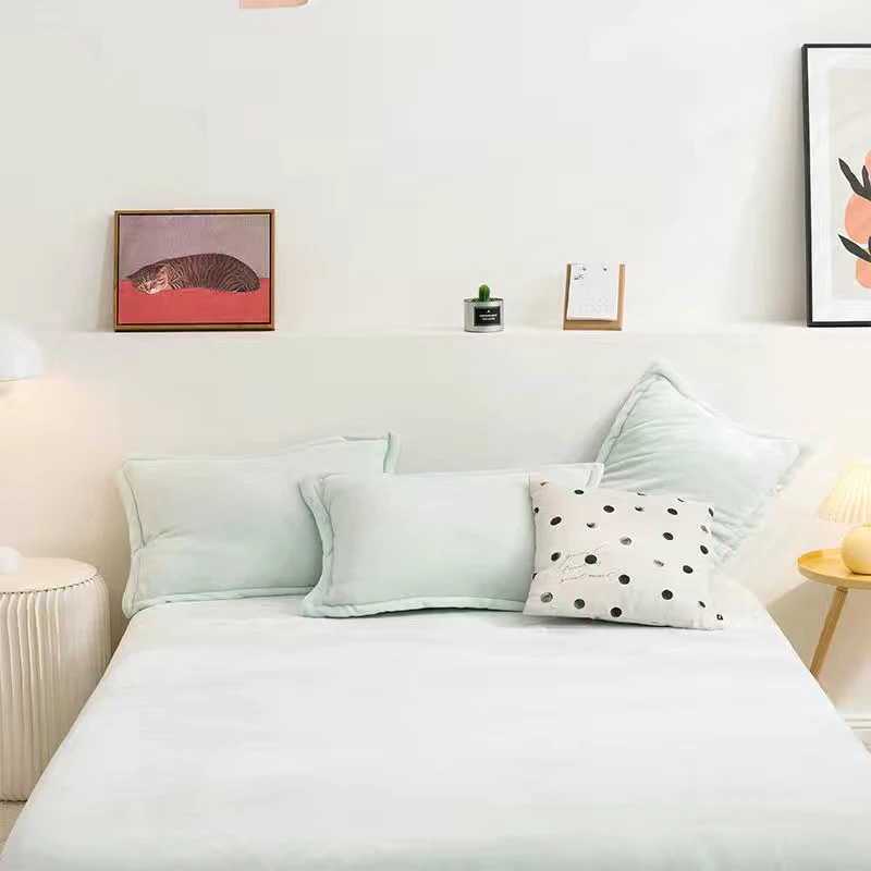 Рисунок 4 - Чехол для подушки бархатное покрытие для подушки