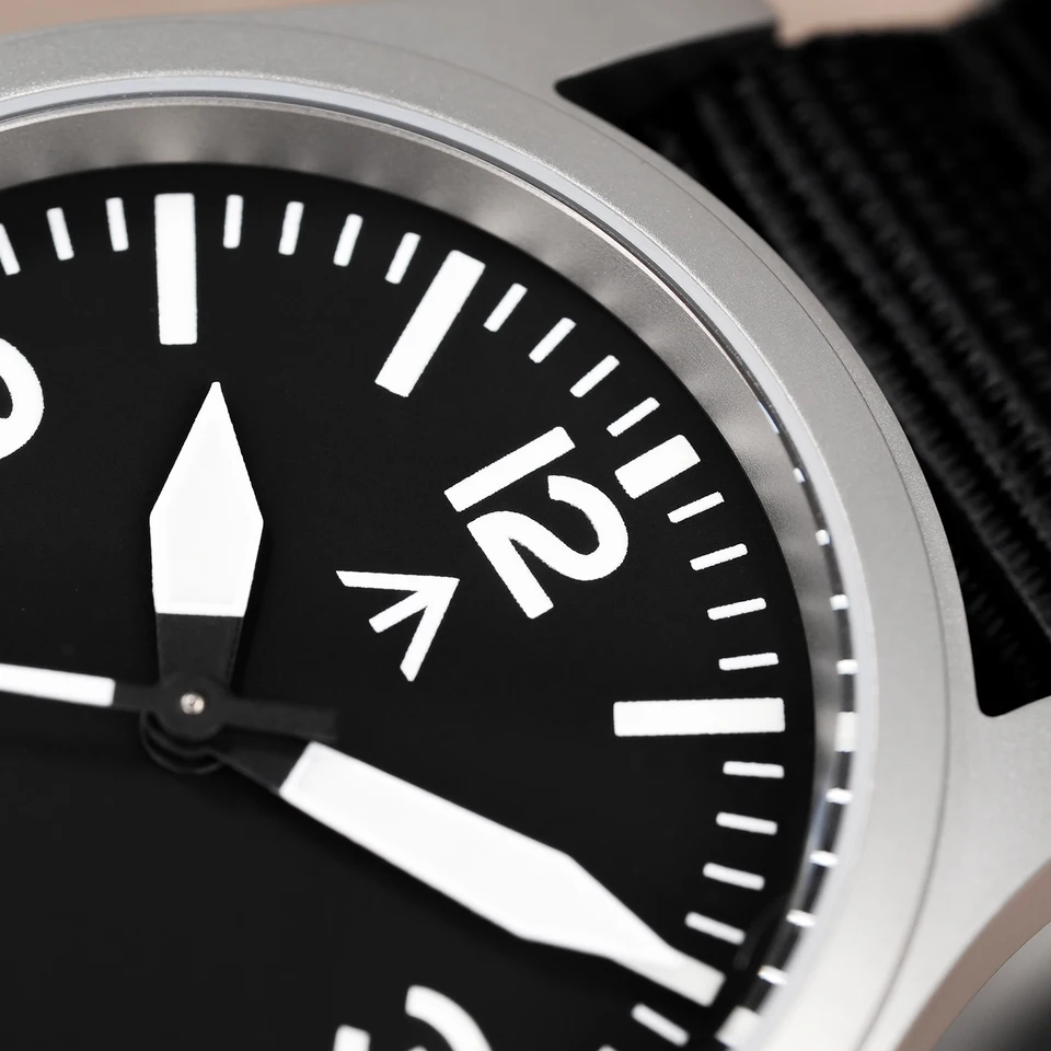 Militado ML05 36912 Watch VH31 Sweep Seconds Movement Dome