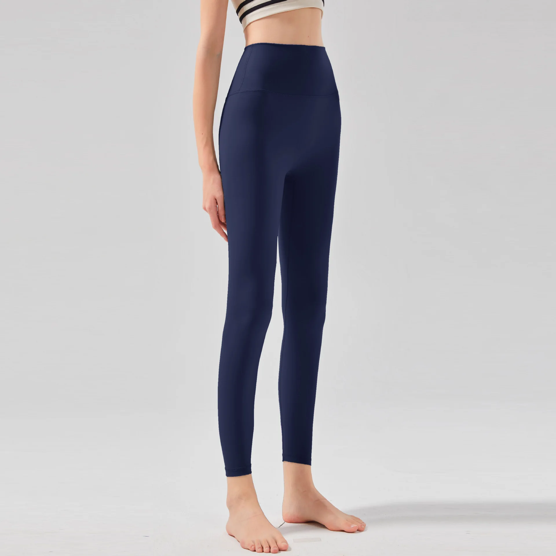 Bare Feeling No Trace No Embarrassment Line Buttocks Sports Fitness Cycling High Waist Lift Buttocks Tight Yoga Pants Women Gym 4
