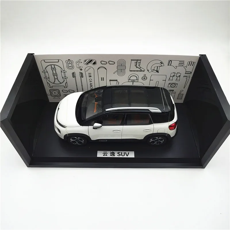 

Масштаб 1:18 Citroen C4 Aircross Suv модель автомобиля из сплава