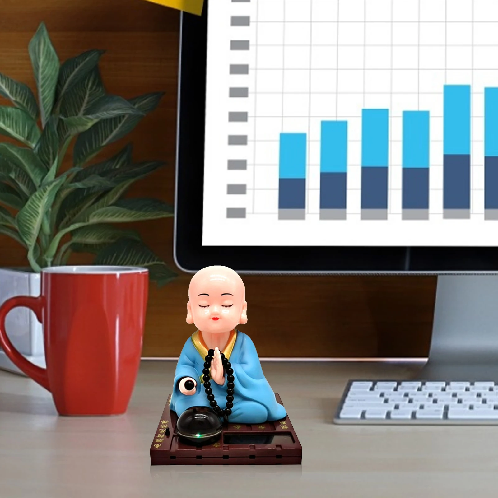 Solar Powered Bobble Shaking Head Monk Figurine Buddha Monk Statue Home Car Dashboard Decoration Home Office Decorations