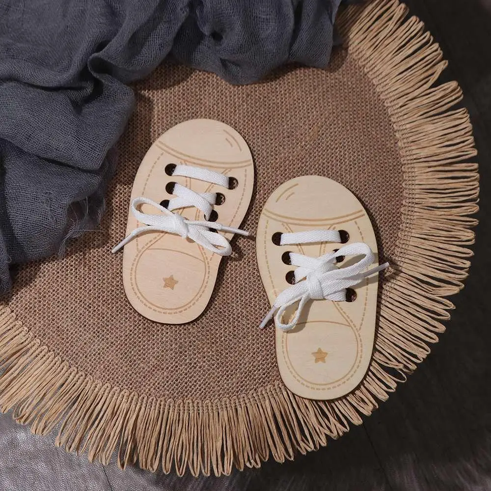 Montessori Teaching Aids Wooden Lacing Shoe Toy Learn to Tie Laces Toy Montessori Educational Toy Tying Shoelaces Boards - 3