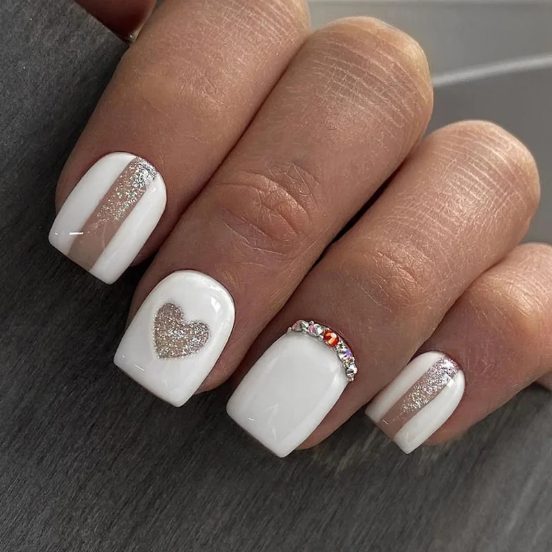 

24Pcs/Set False Nail Love broken diamond butterfly Fake Nail Tips Full Cover Acrylic False Nails Decoration For Nail Tip Beauty