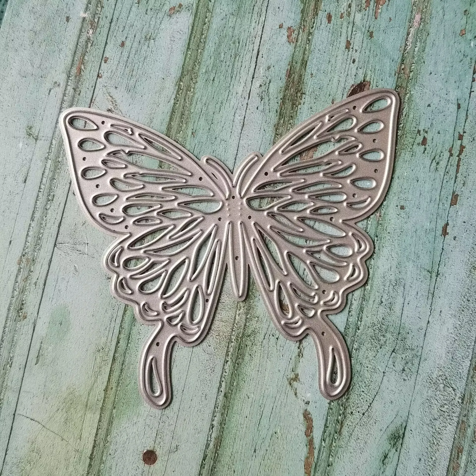 Metal Cutting Dies, Butterfly DIY Scrapbooking Mold for Card Making Embossing Tool