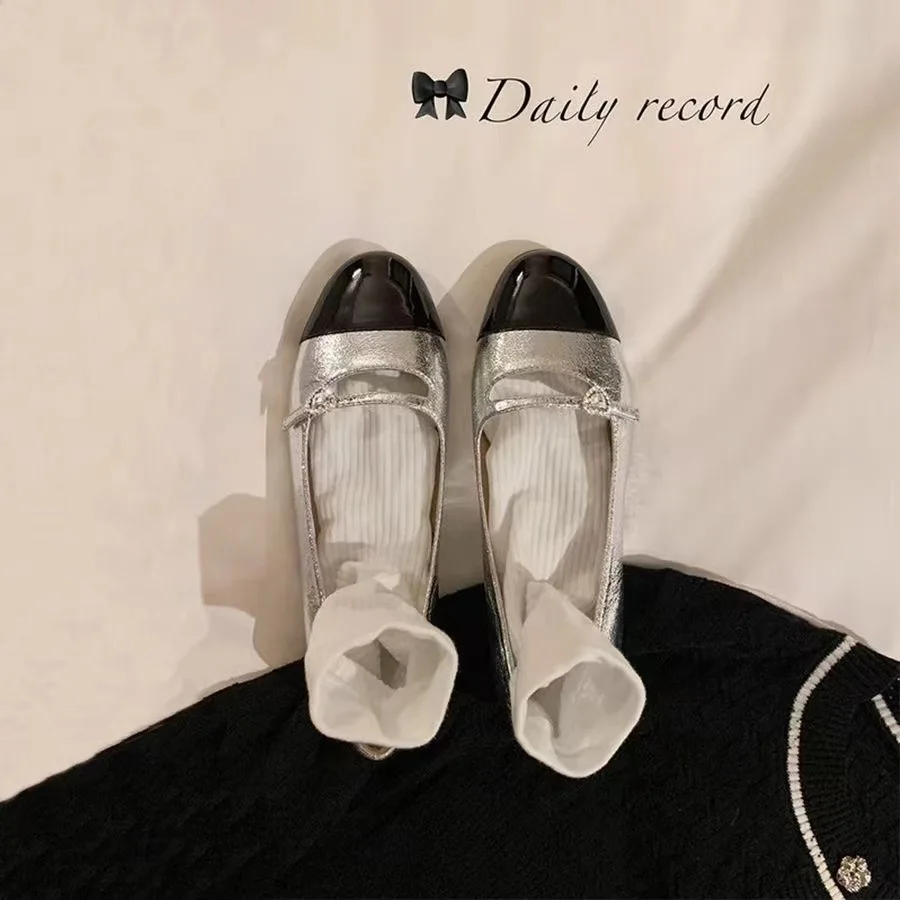 

Женские кроссовки на низком каблуке, Разноцветные Повседневные кроссовки с украшением из жемчуга и круглым носком, на плоской подошве, 2024