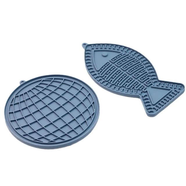 Pet Silicone Licking Mat Cat Anti-choking With Slow Food Bowl Dog Bathing Distracted Licking Plate Cutlery Pet Supplies 6