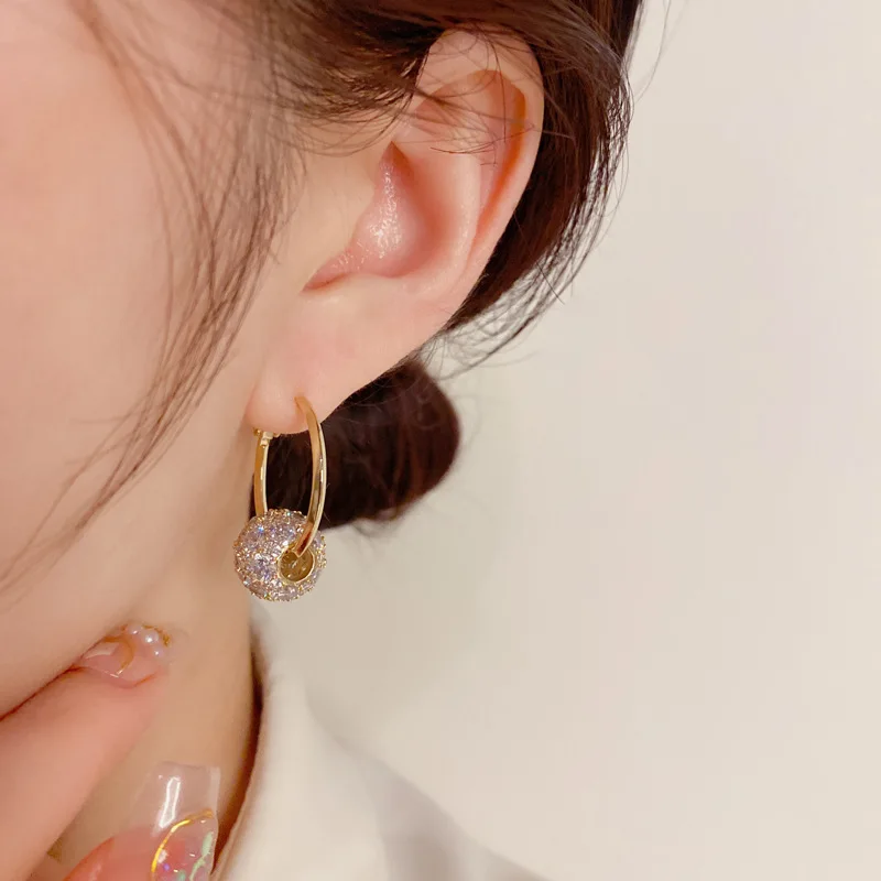 925 sterling silver needle earrings Women's earrings New model 2022 Gold Earrings Pendant earrings  Women's fashion earrings