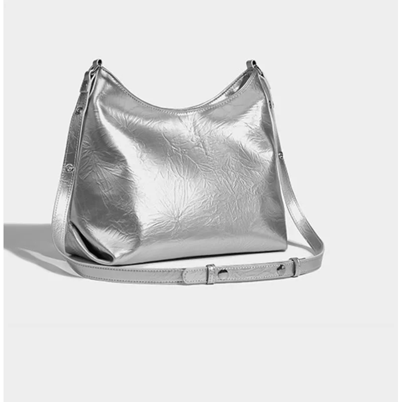 Single Shoulder Bag Butterfly Large Capacity Underarm Chain Handbags for Women Messenger High-quality Versatile Crossbody Y2k