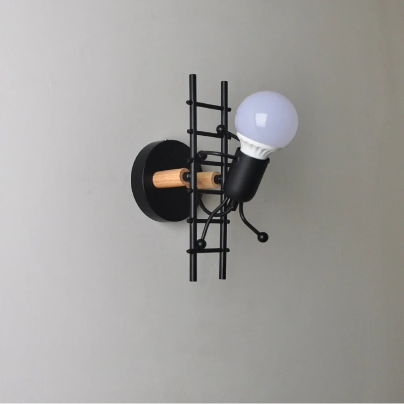 북유럽 침실 크리 에이 티브 철 입상 등반 계단 벽 램프 복도 어린이 방 머리맡 LED 장식 조명기구