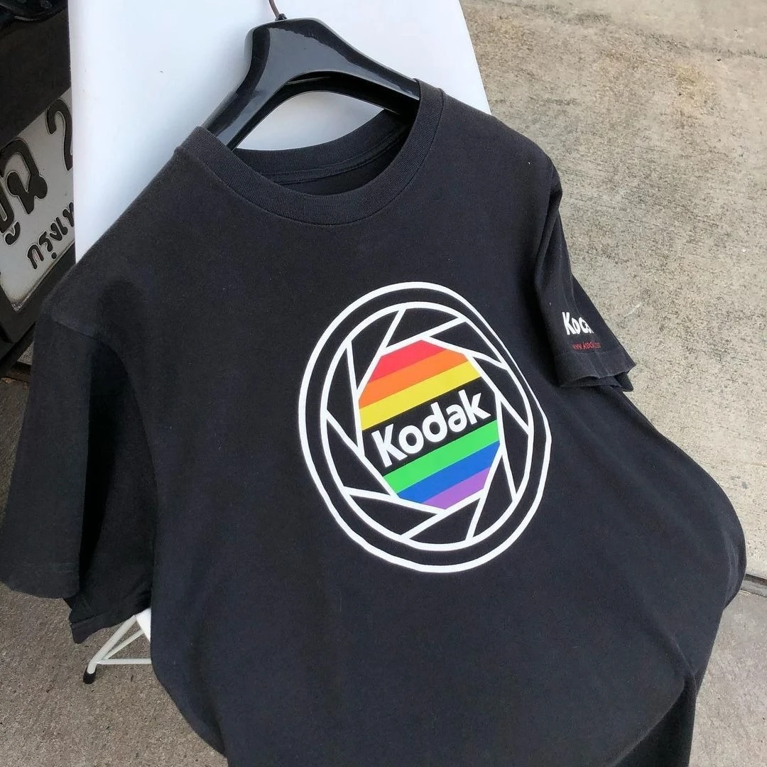 Kodak Camera Aperture Rainbow Logo Graphic T Shirt for Men 100