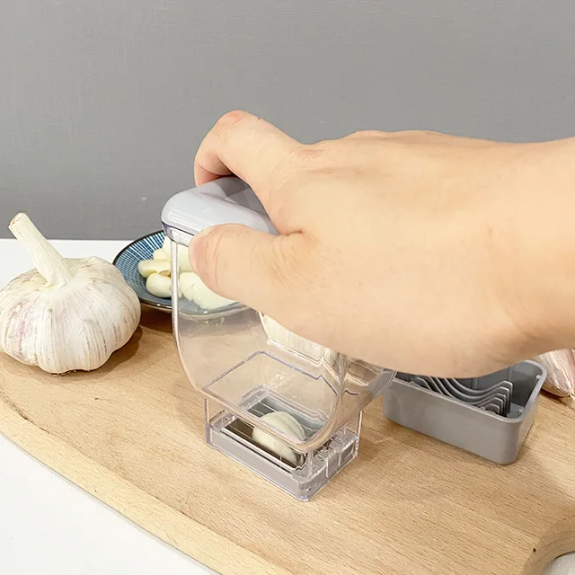 Manual Garlic Press and Peeler 3