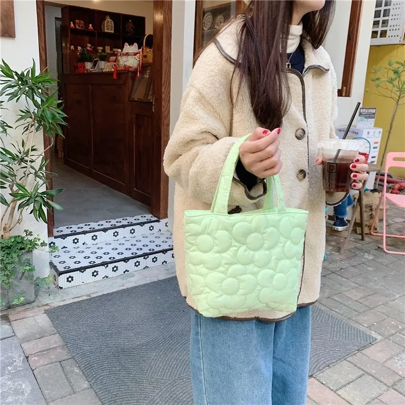 Korean Lovly Flower Large Capacity Storage Bag Lady Shopping Handbag Portable Travel Lipstick Makeup Cosmetic Bag for Women